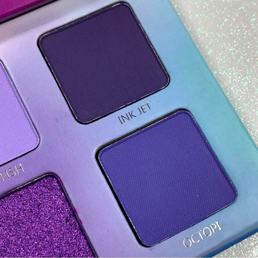 Menagerie Violet Ink Palette BNIB